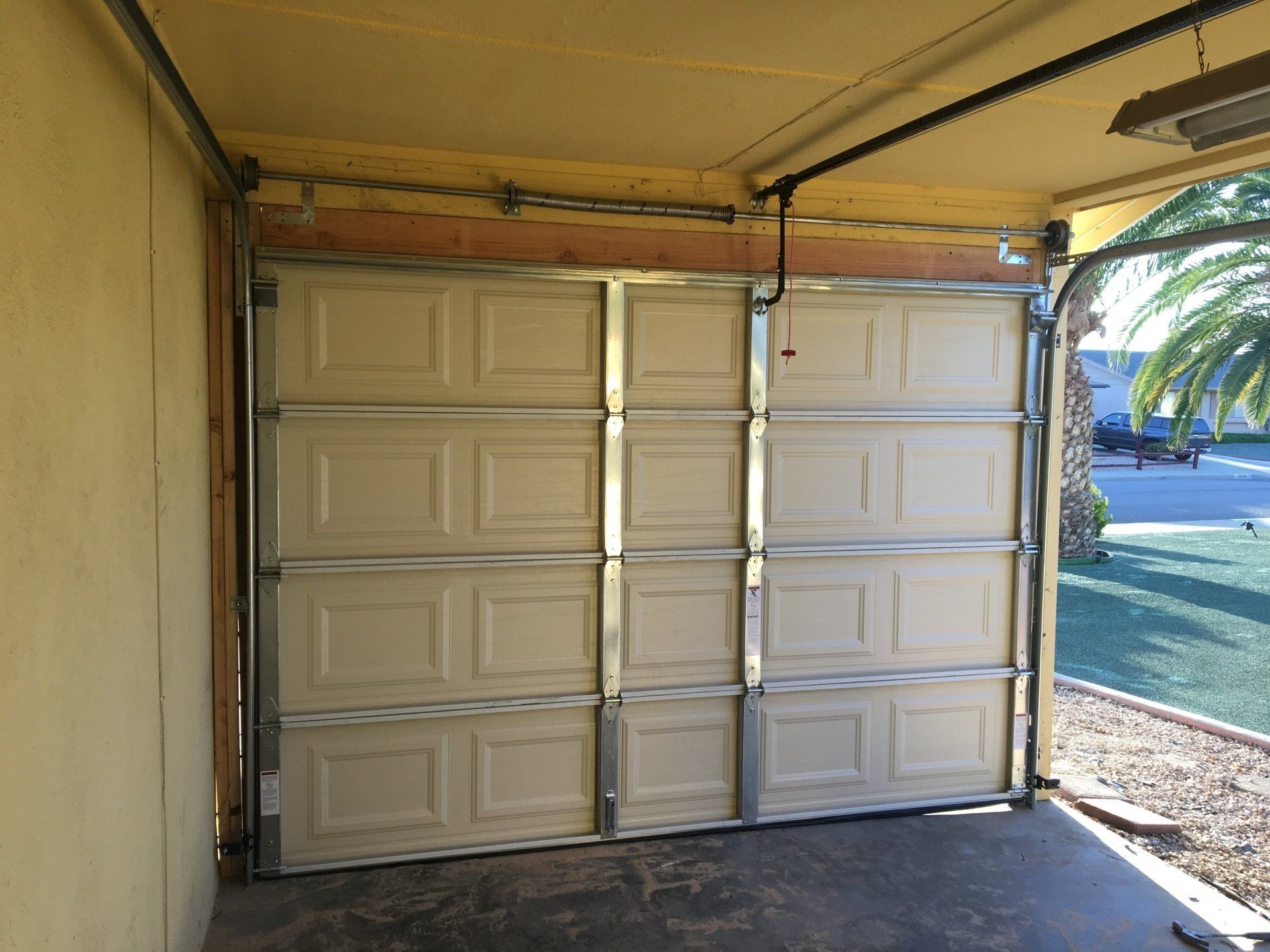 Garage Door Repair in Temecula, Murrieta, Menifee, San Diego, Menifee