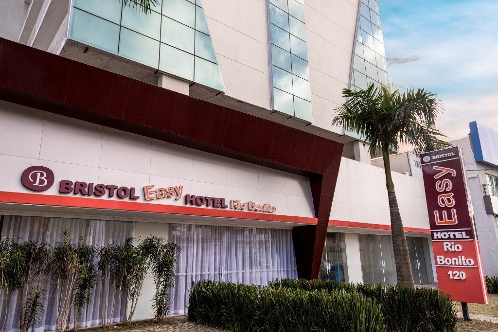 Bristol Easy Hotel Rio Bonito