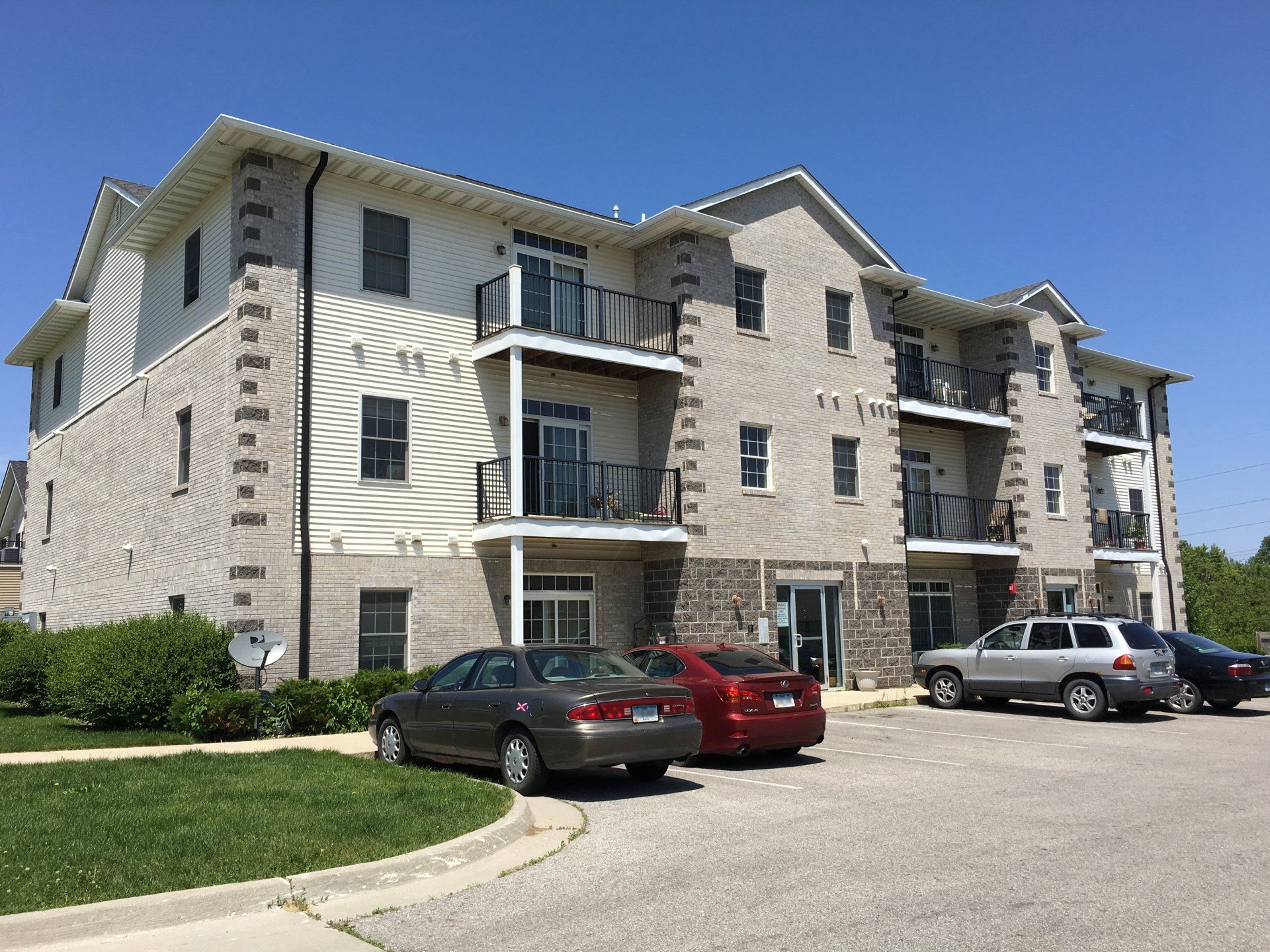 Living in Ames, Iowa - Ames Apartments for Rent by Hunziker