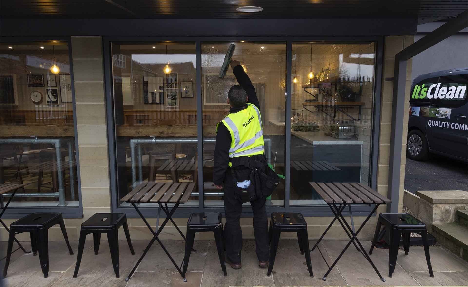 Commercial window cleaning company Leeds, Harrogate, York and Ripon