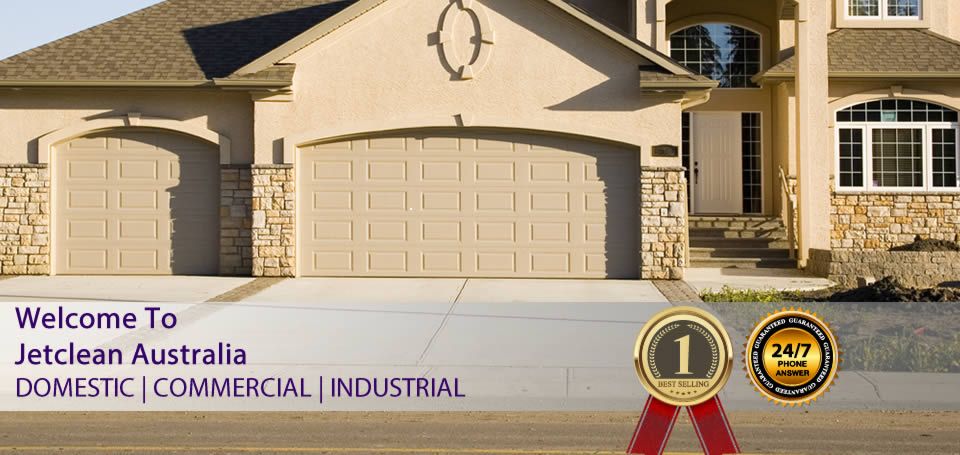 DPressure cleaning and high pressure cleaning is used on all our driveway cleaning and paver cleaning services.