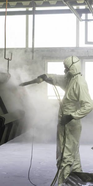 Industrial pressure cleaning of machinery