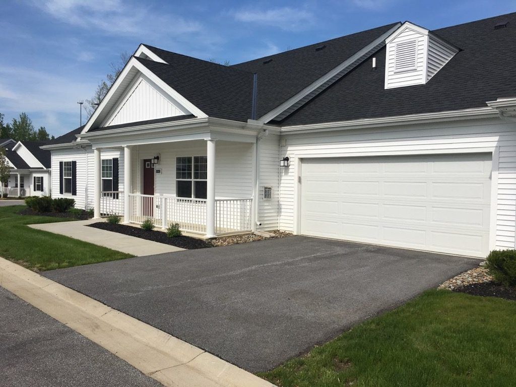 Villas of Madison photo gallery.