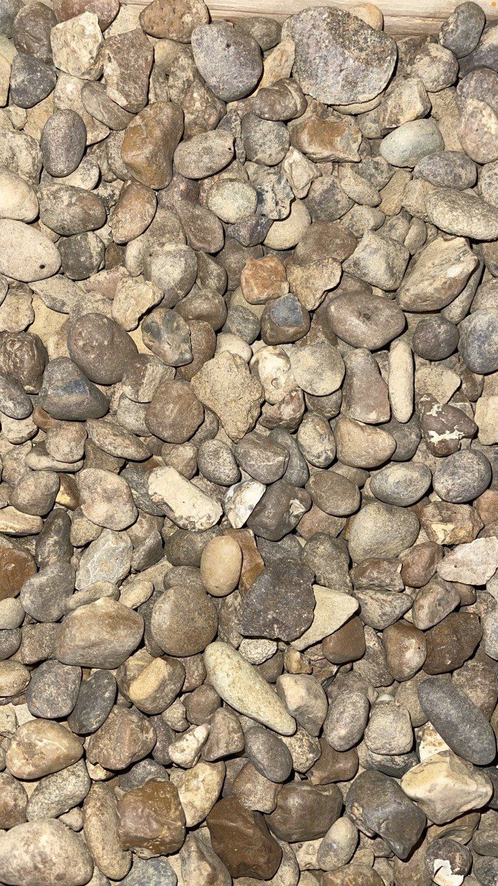 Gravel Lexington, KY Diamond Pond / Kentucky Garden and Fountain