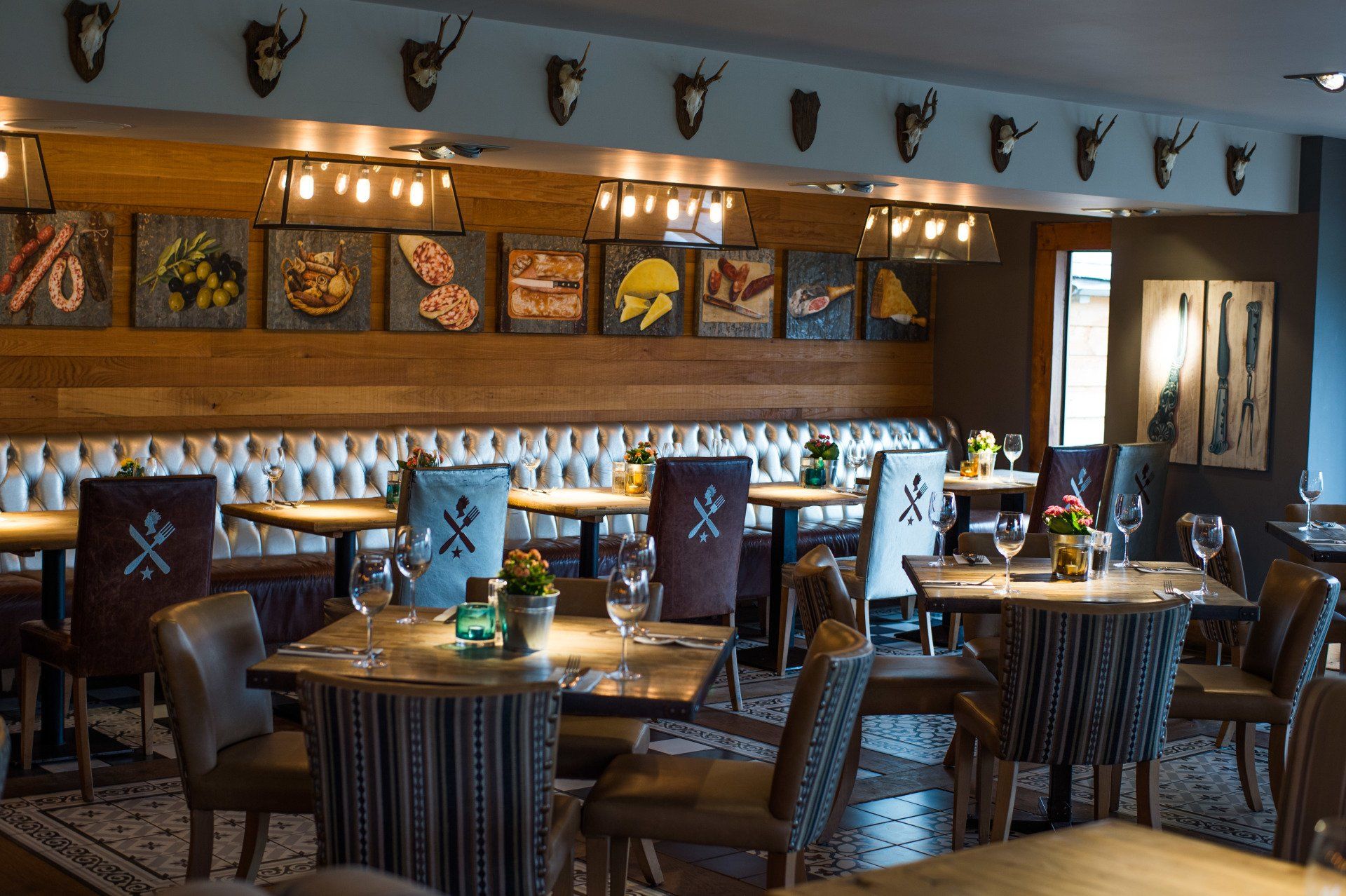 The Queens Head, Bromsgrove Gallery Lovely Pubs