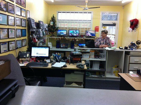 ams computer repair office