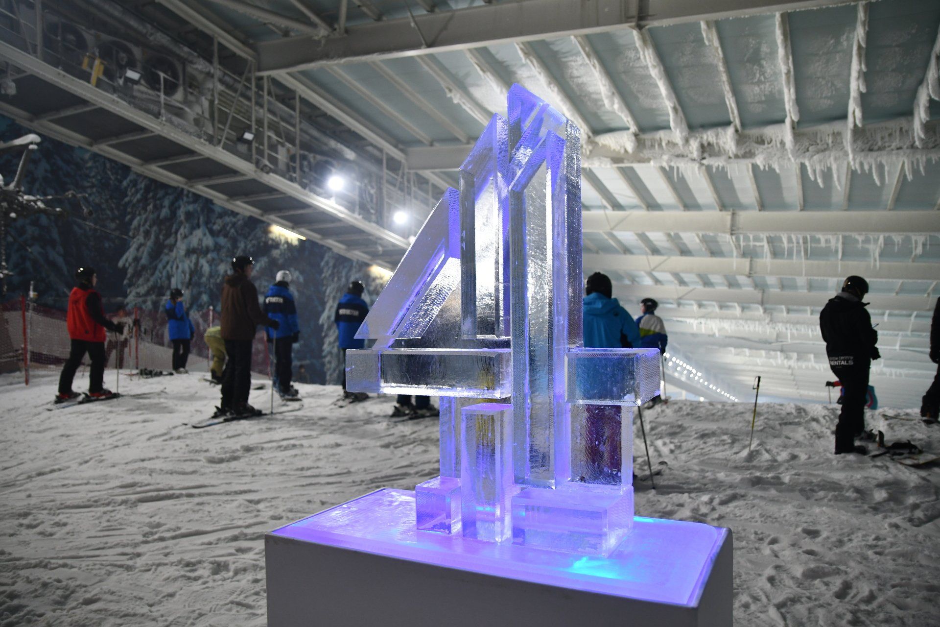 Ice Sculptures Experienced Ice Sculptors London Techne Ice