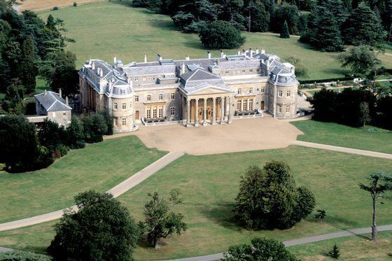 Bond hotel: Luton Hoo