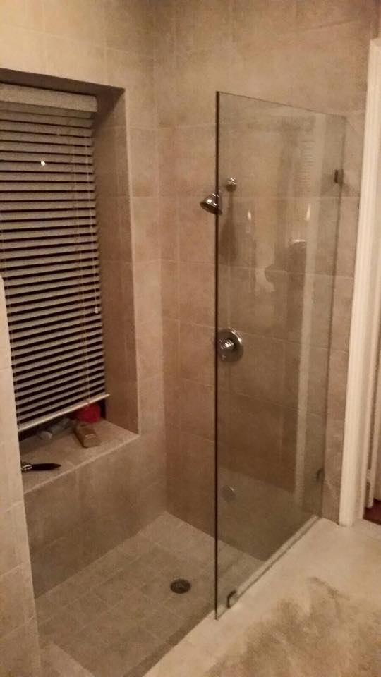 frameless-shower-splash-guards-superior-frameless-showers