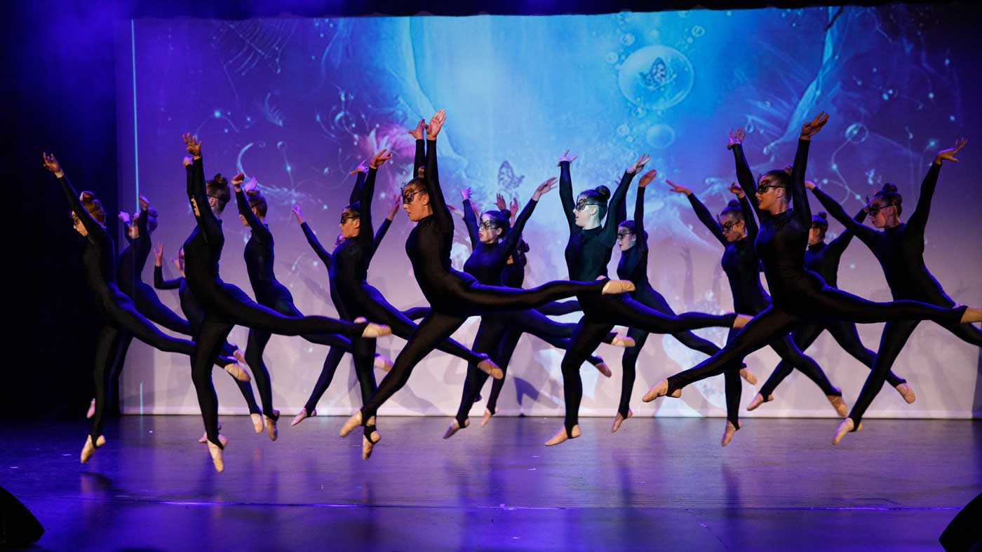 2018 End of the Year group sync performance