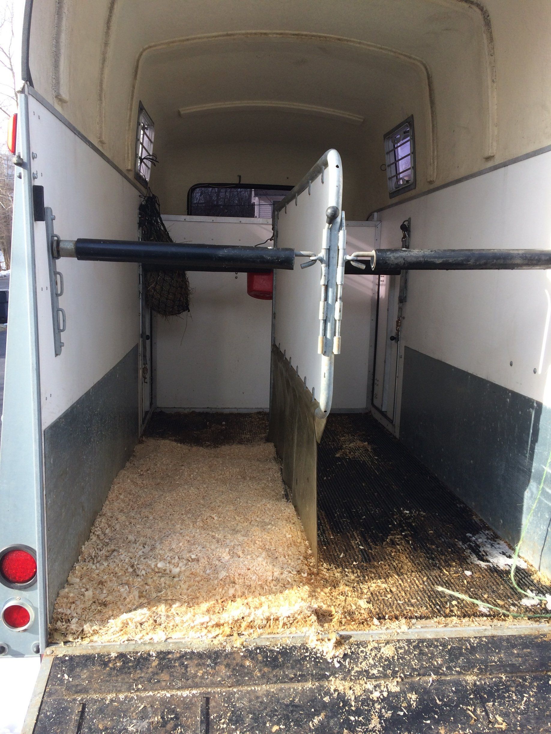 ASJ Animal Transportation Services Large Animal Transportation in CT