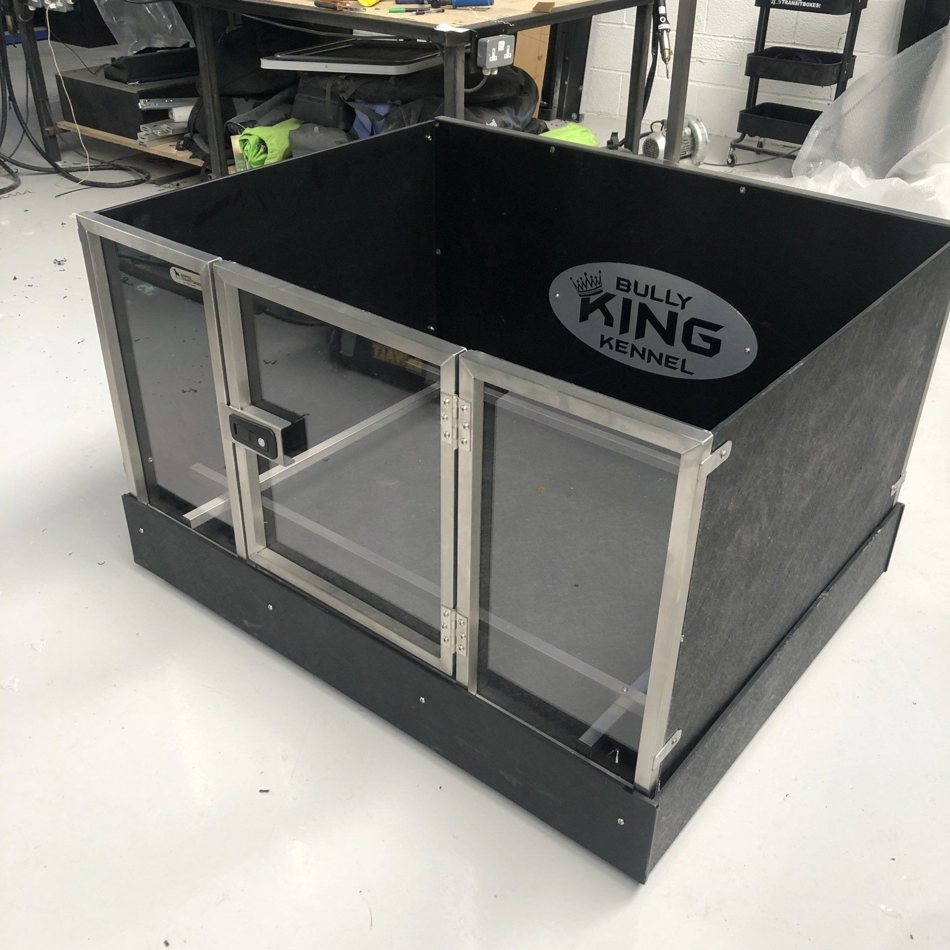 Whelping Boxes by Animal Transit Boxes Ltd