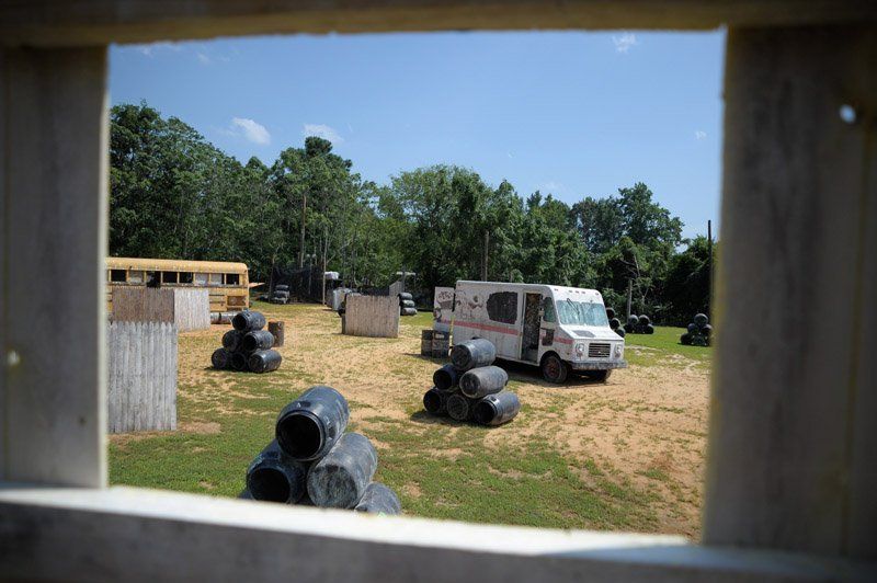 Nuke Town Splatbrothers Paintball Park Let's Play Paintball