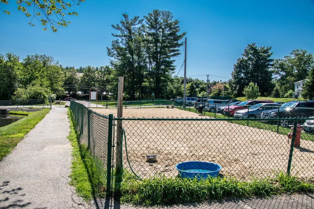 Twin Ponds at Nashua NH Dog Resources