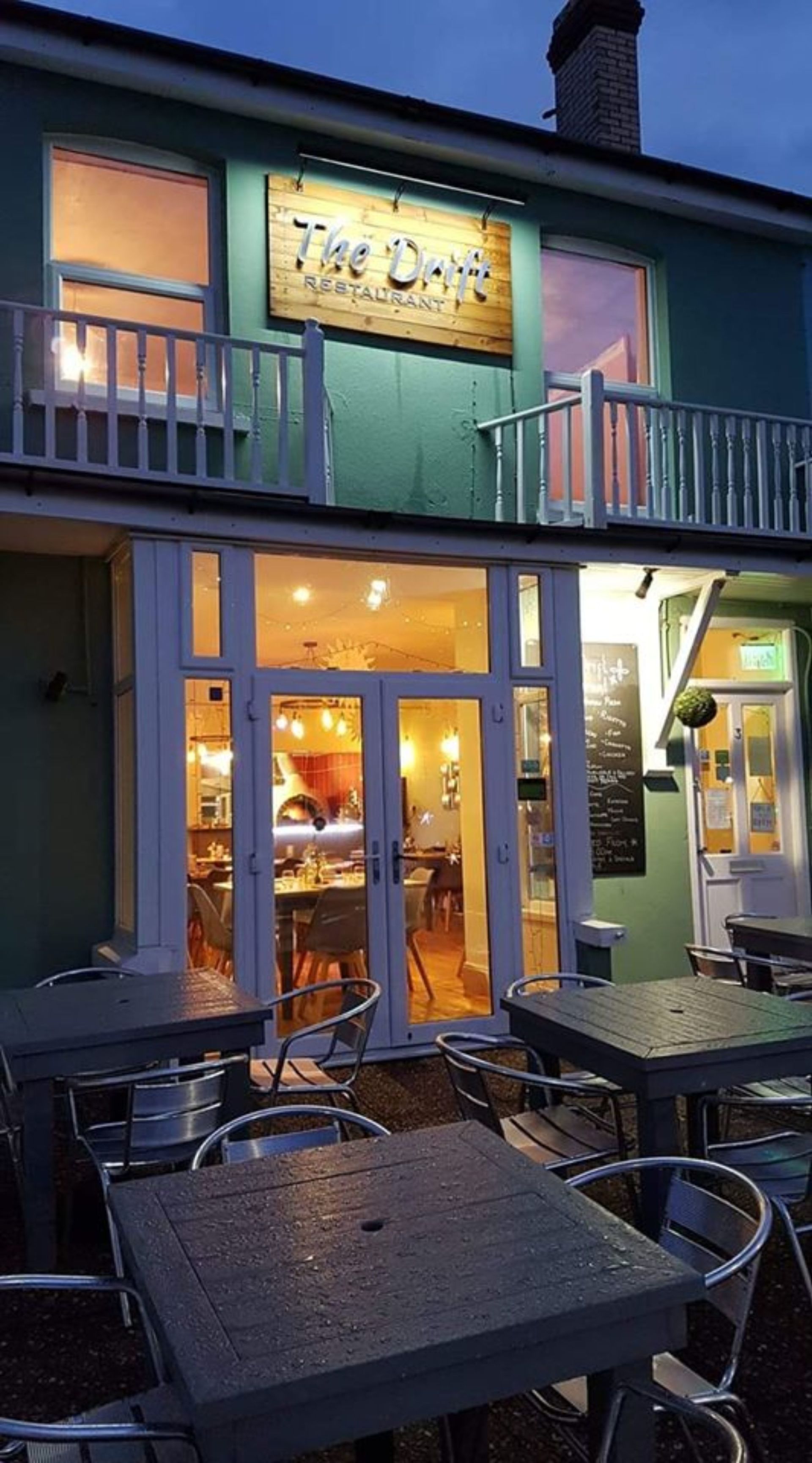 Places to eat out in Westward Ho!, North Devon.