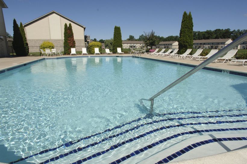 pebble creek pool