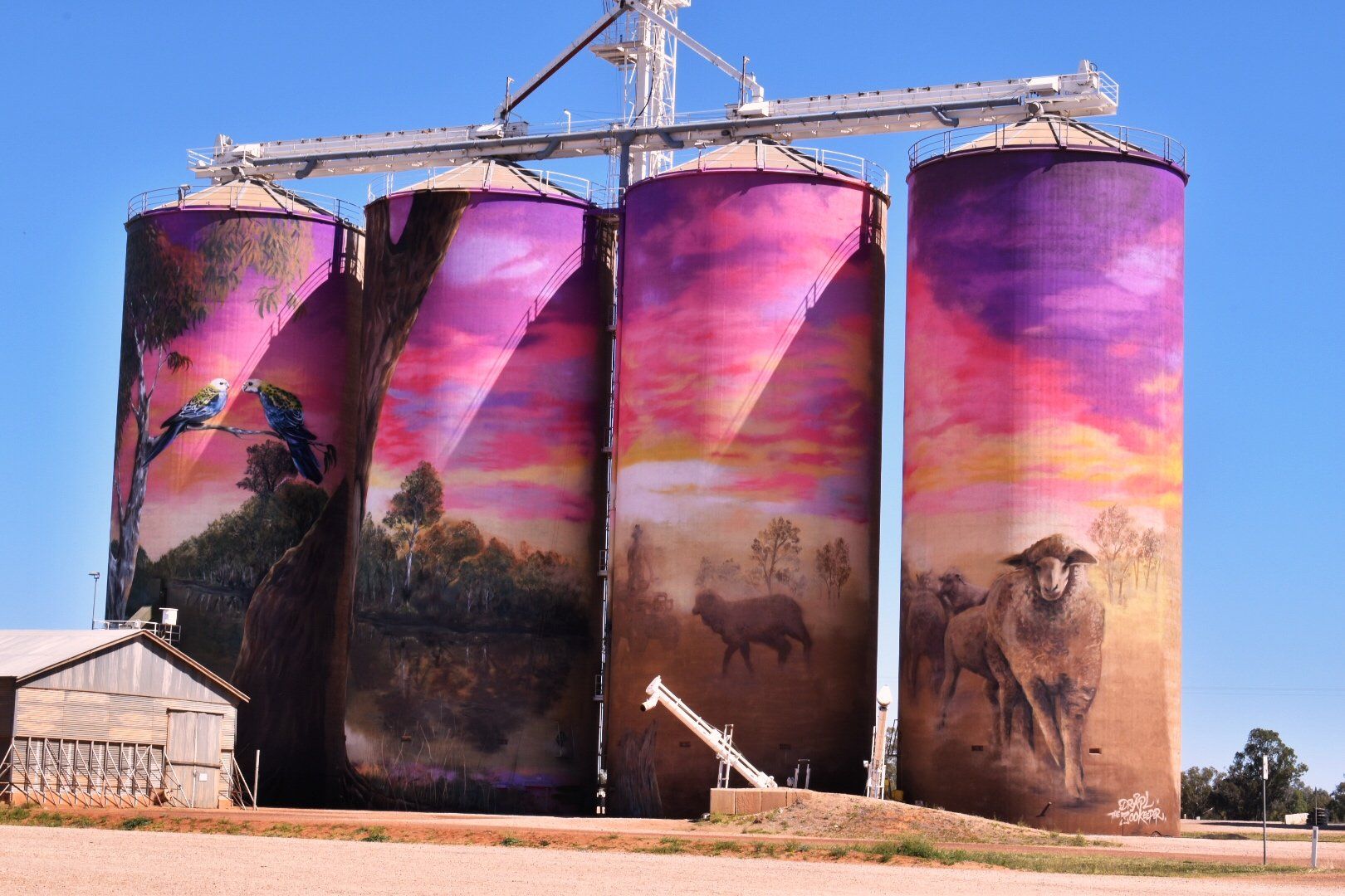 Thallon Silo Art