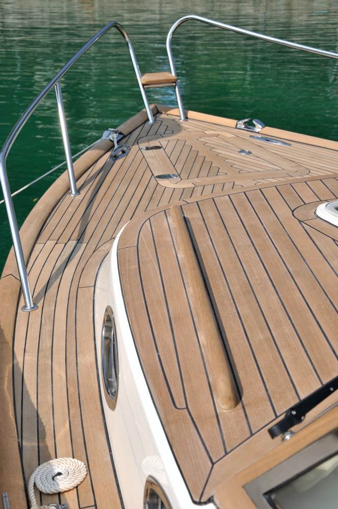 VIP Marine Interior Fitouts, repairs, varnishing, modifications in