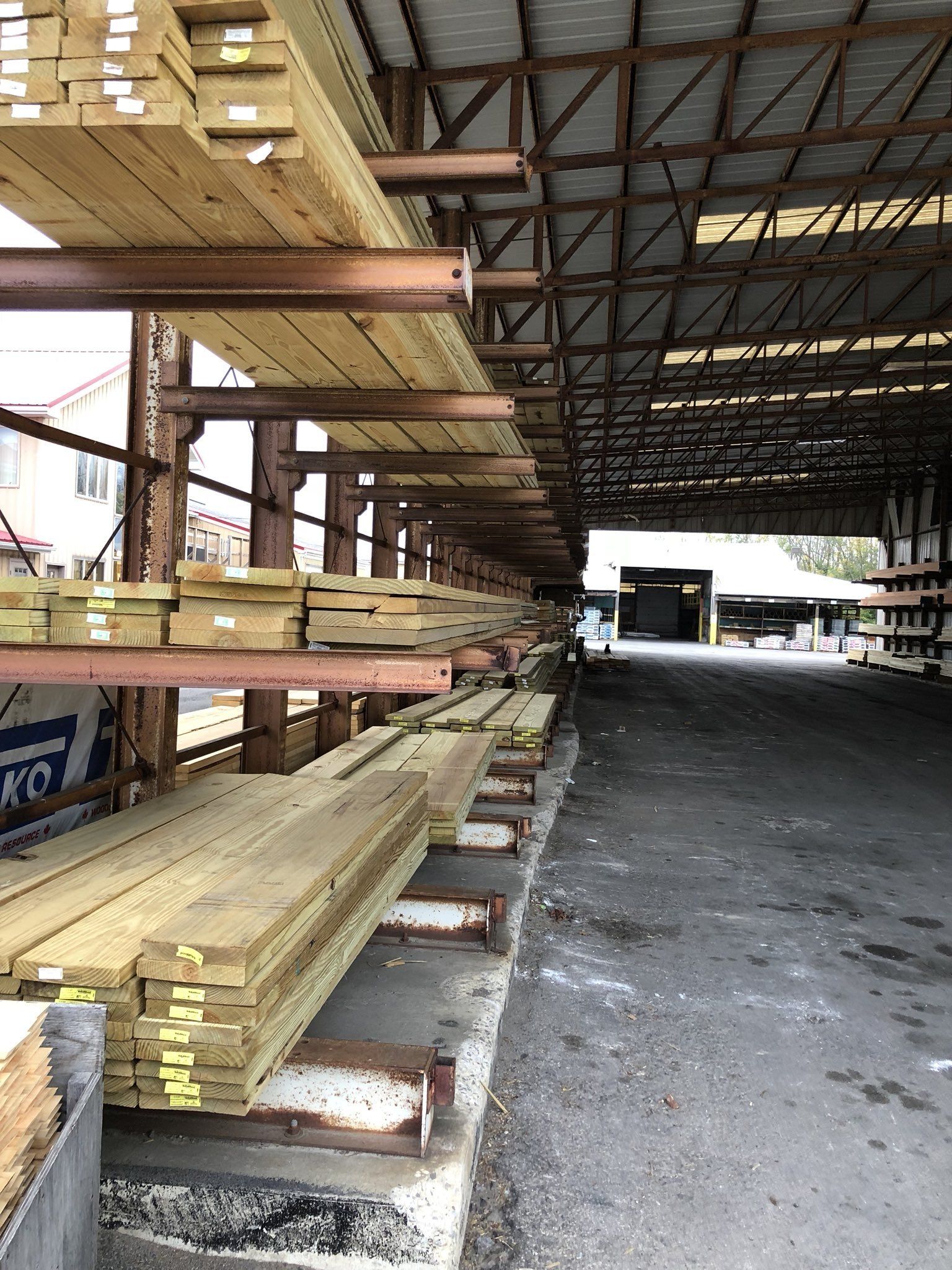 Niagara Falls, NY | Gui's Lumber Ace Hardware | Painting ...