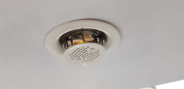 bs8458