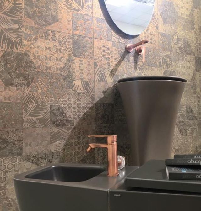 Negozi Arredo Bagno Napoli E Provincia.Materiali Termoidraulici Pavimenti Arzano Na Italia Ceramiche