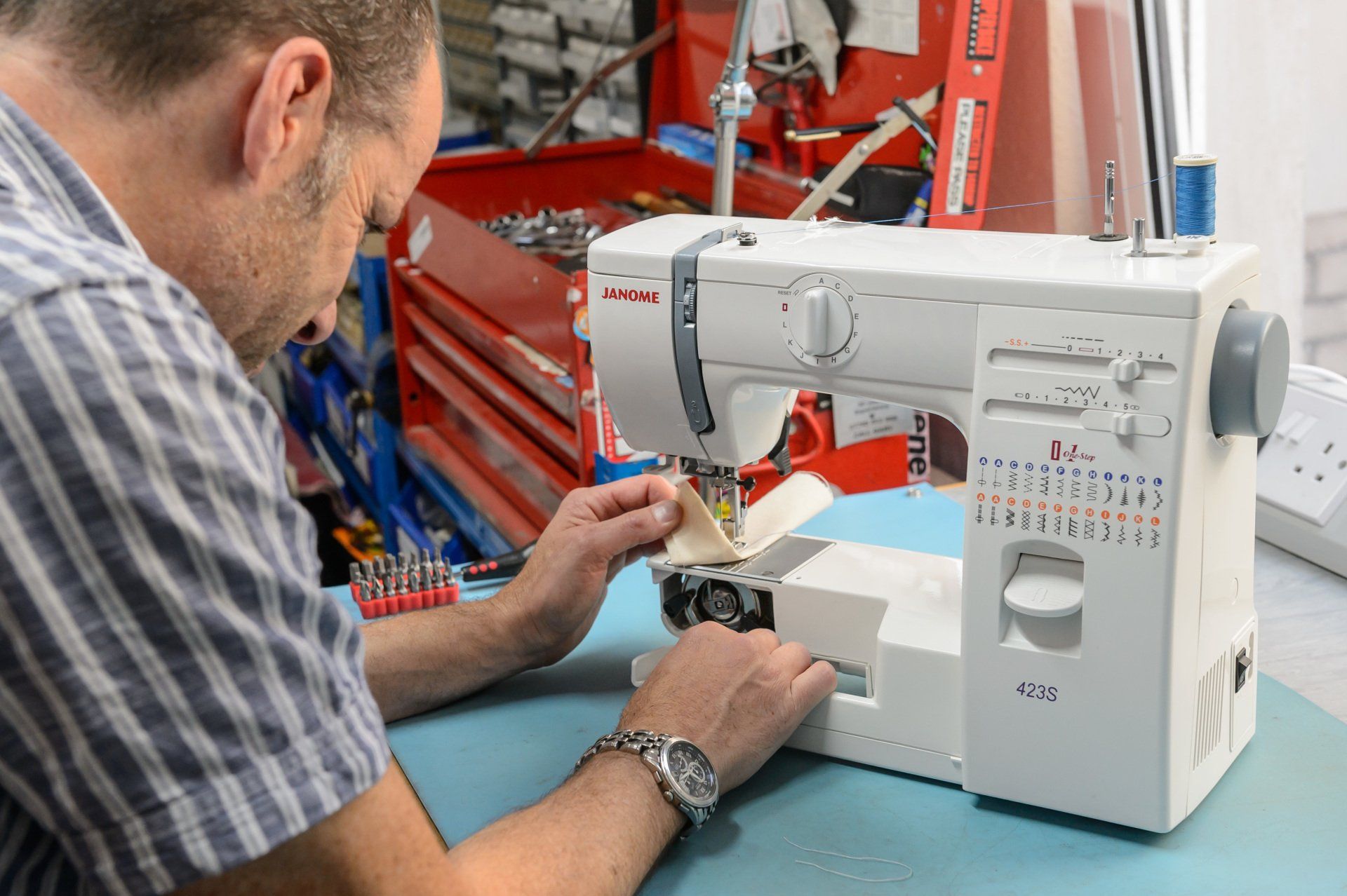 Sewing machine specialists | Direct Sewing Machine Ltd