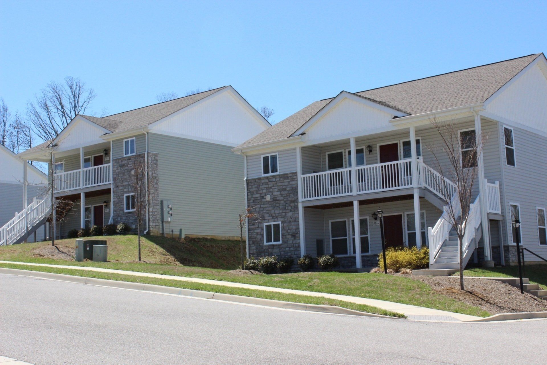 Price Real Estate Mt. Tabor Village