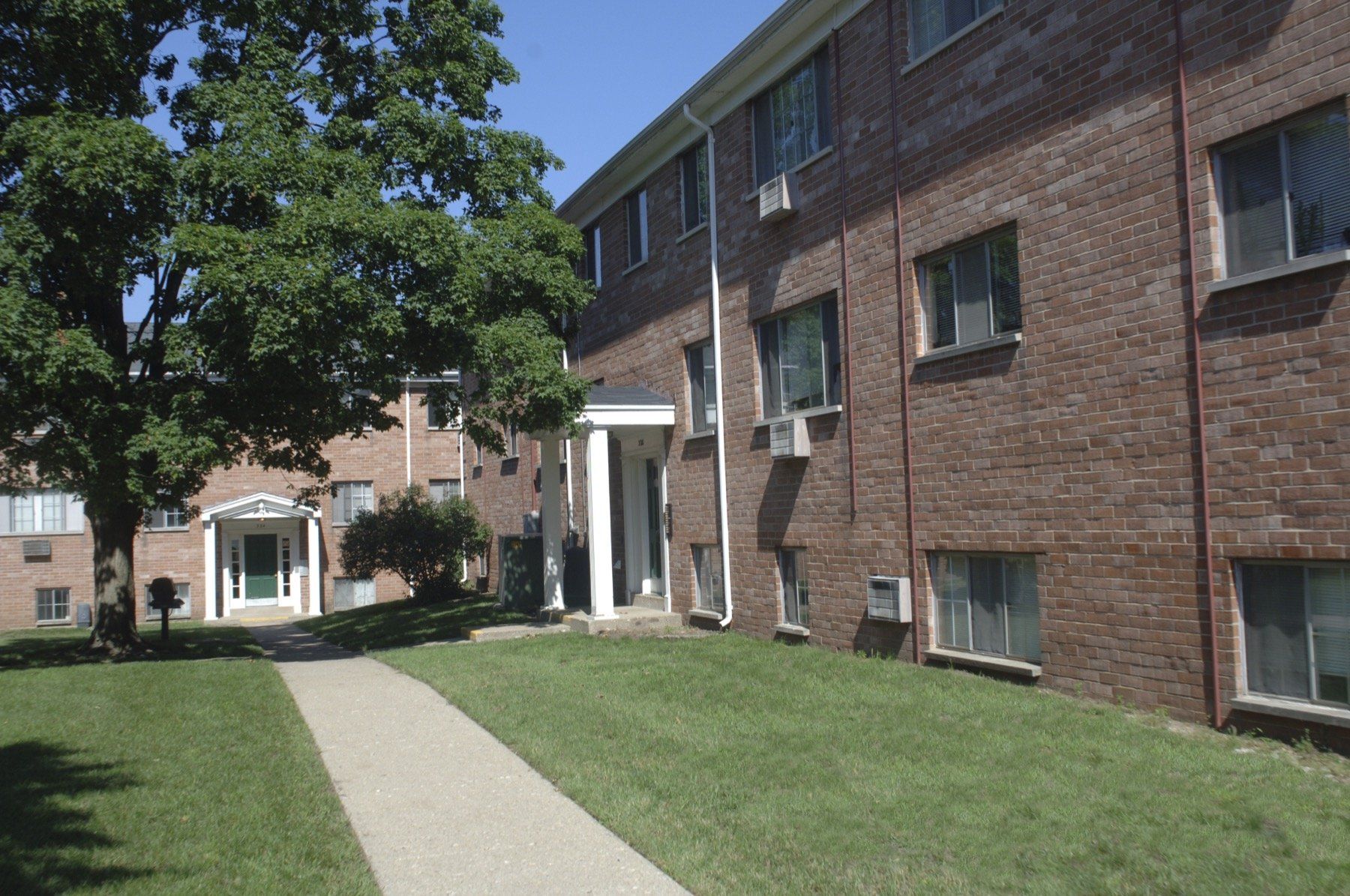 Sage Terrace Online Photo Gallery of our Kalamazoo, MI Apartment