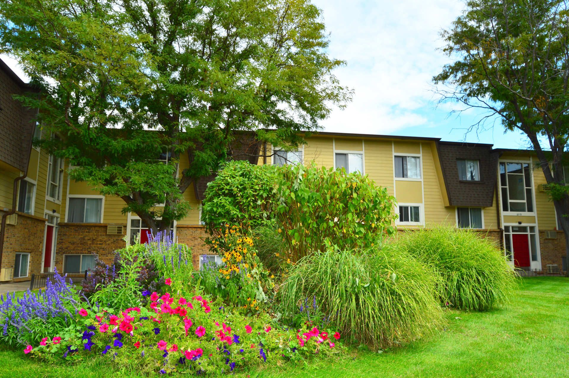 View Available Rental Units at Kipling Village in Wheat Ridge, Colorado