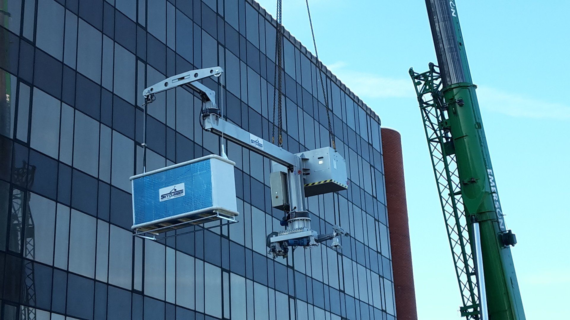 Facade Access Systems and Building BMU's Zarafa Group