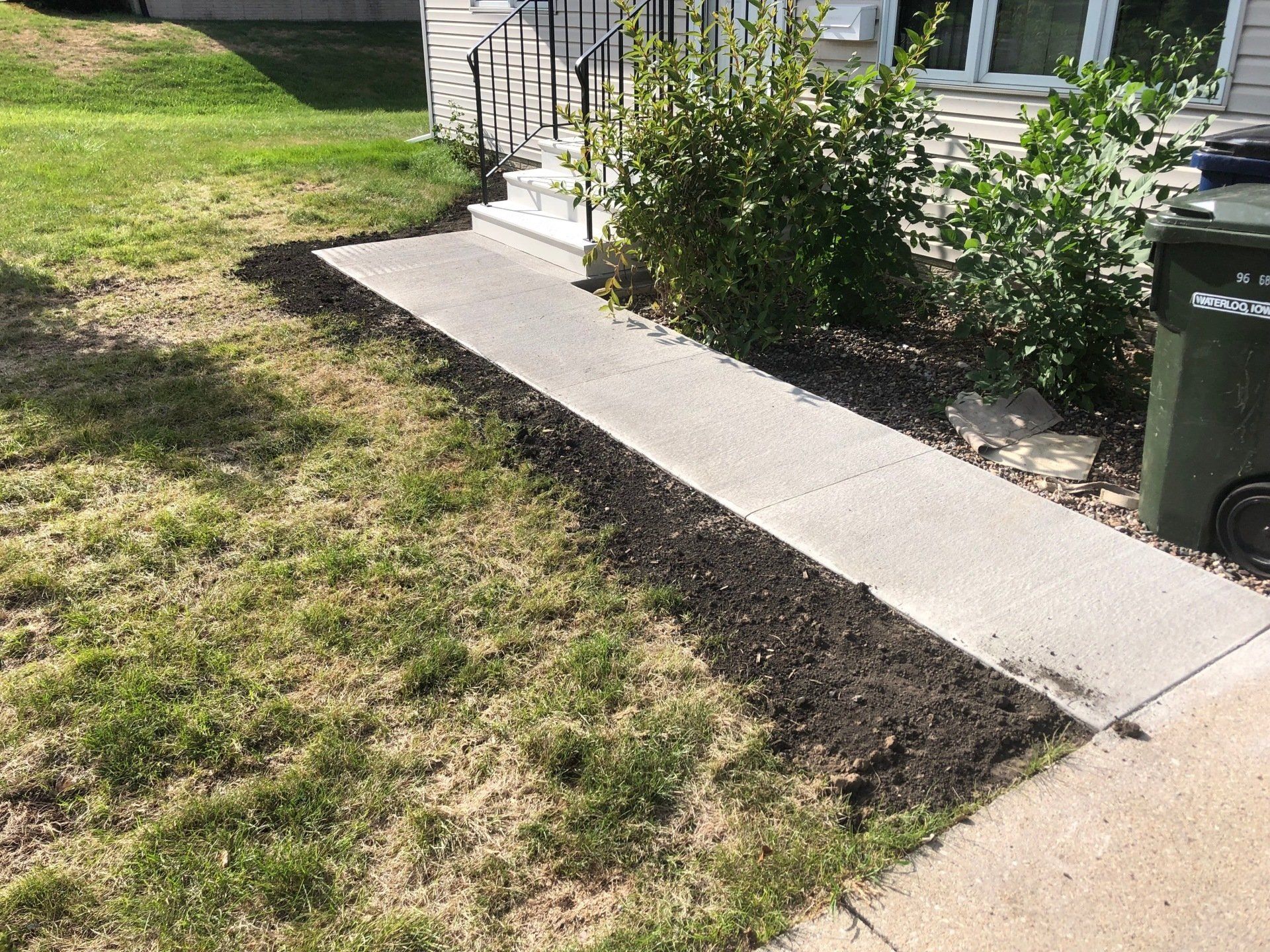 Completed Products Waterloo, IA Lister Concrete Products Inc.