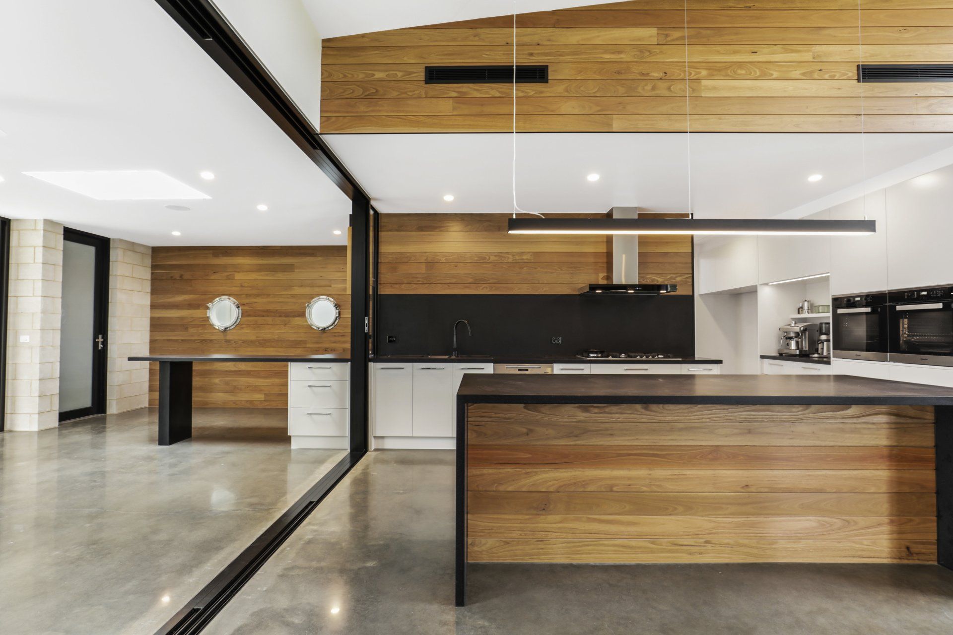 Custom Builders,Spec Home Builders,Grand Designs Australia