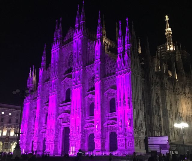 Prevenzione Tumore Al Seno Milano Si Tinge Di Rosa Per Tutto Il Mese Di Ottobre