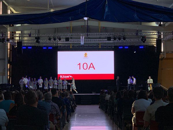 led screen hire douglas commuications