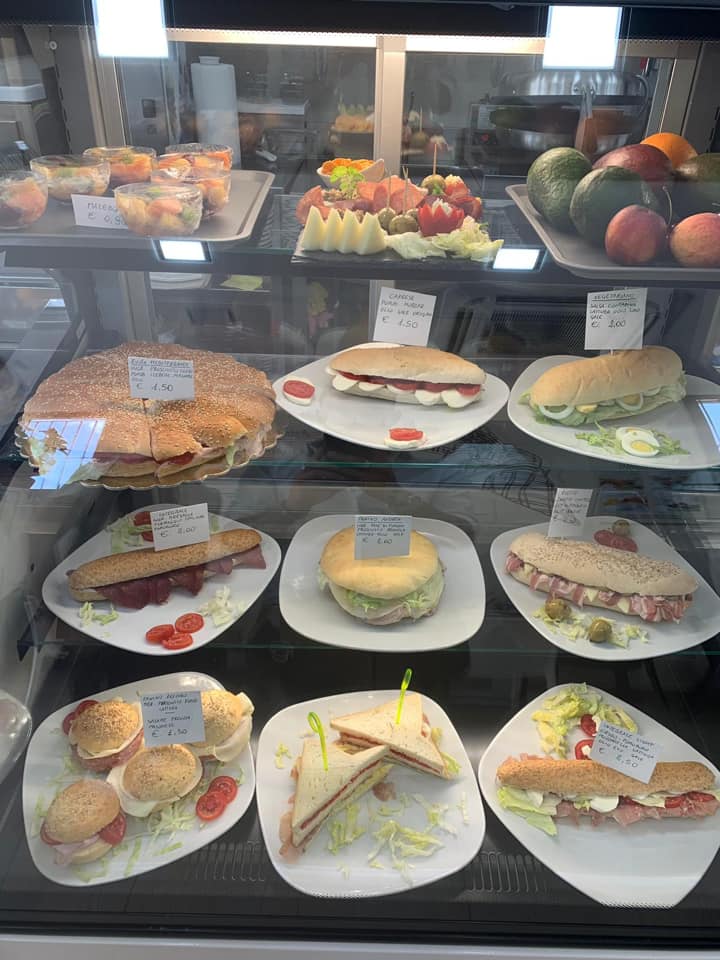 toast e spuntini per la pausa pranzo