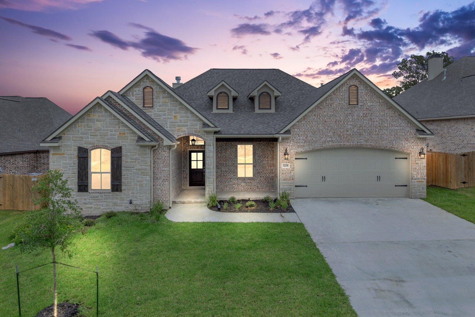 Portfolio New & Luxury Homes Bryan & College Station, TX