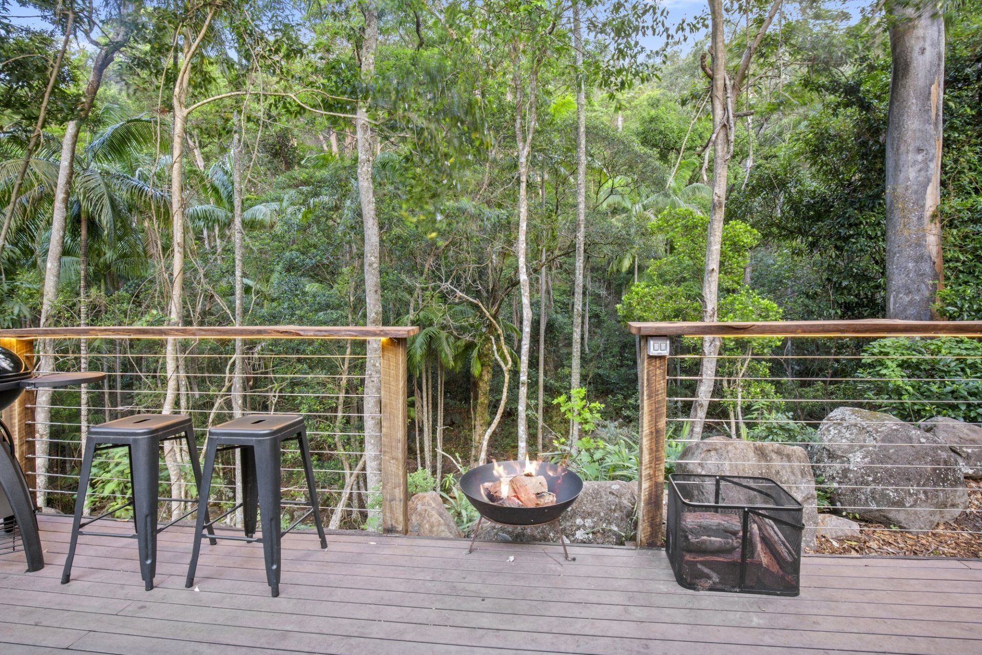 Glamping Mt Tamborine Luxury Lotus Tents Thunderbird Park, QLD