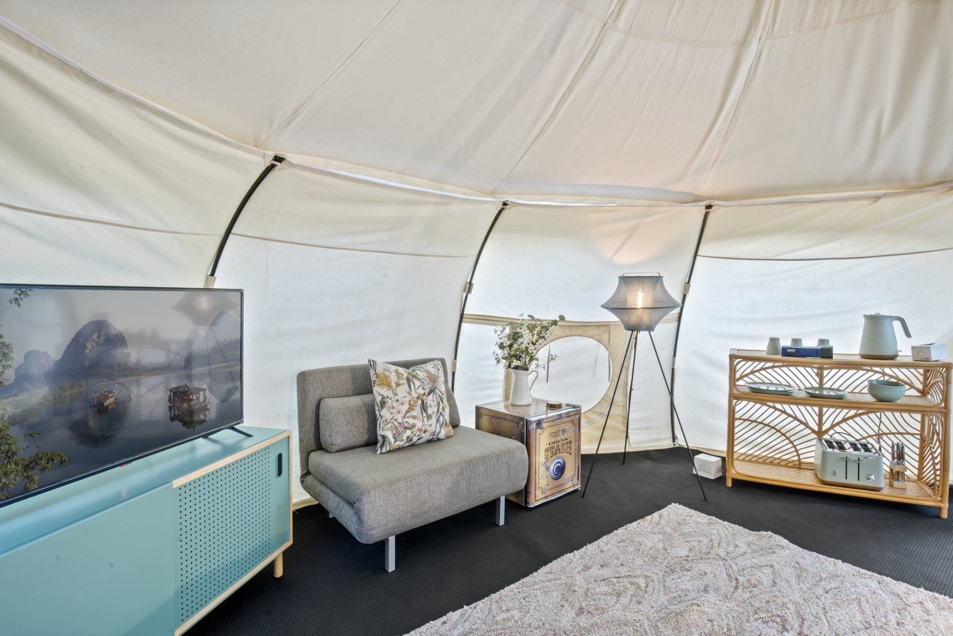 Glamping Mt Tamborine Luxury Lotus Tents Thunderbird Park, QLD