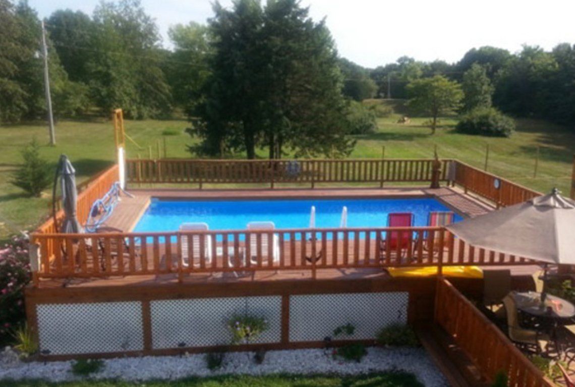 Above Ground Splash Super Pool In Mid-missouri 