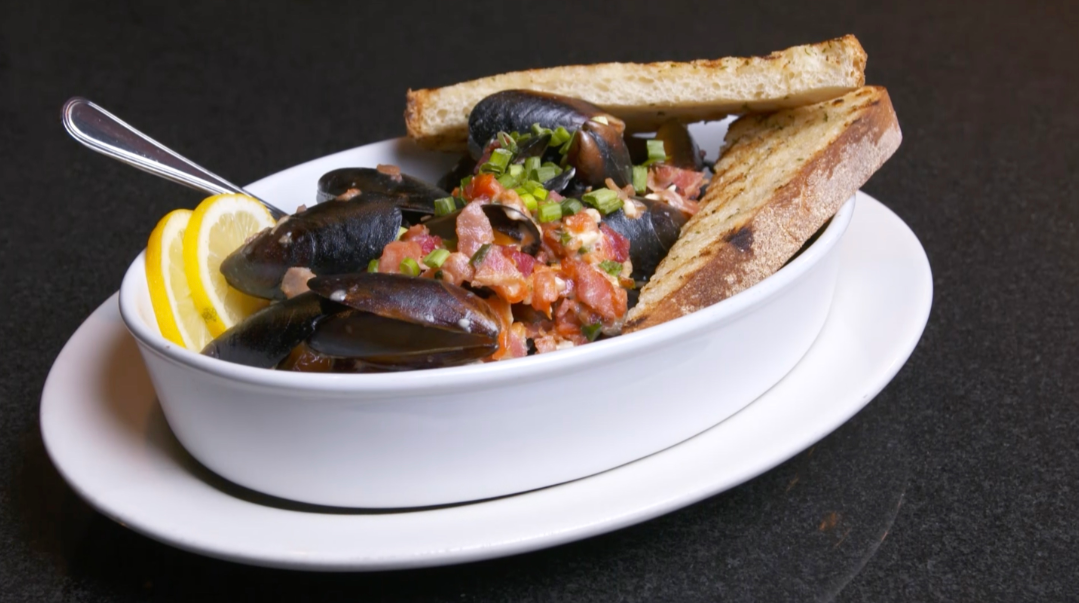 Gallery Telly's Restaurant & Pizzeria Exeter & Epping, NH