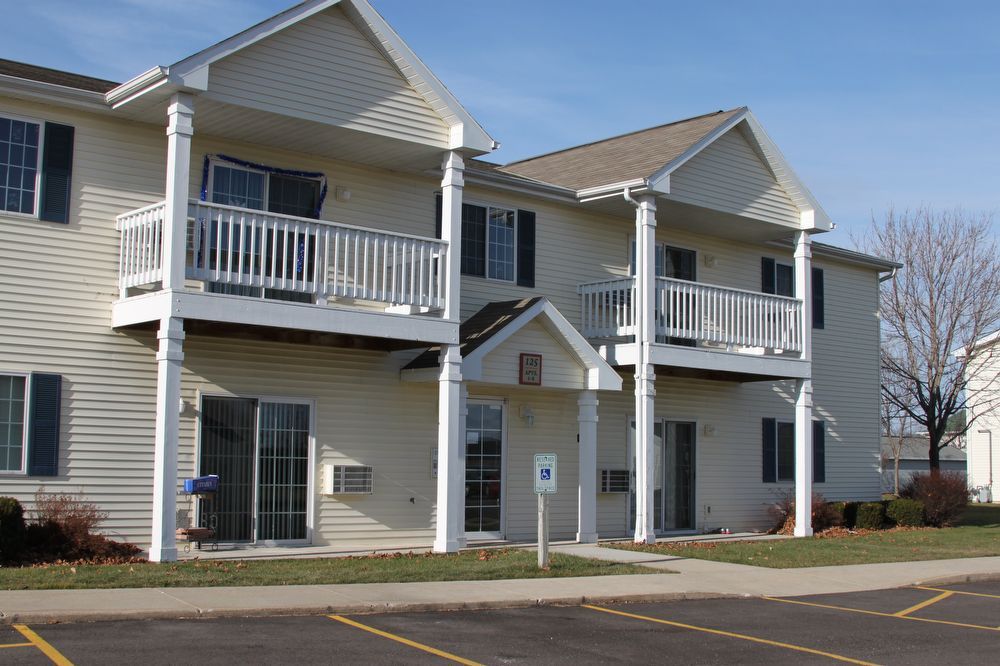 Stoneridge Apartments - Diamond Property Management