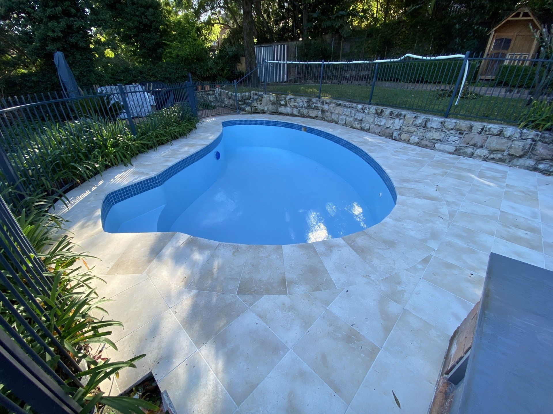 Resurfacing and Renovations Using Fibreglass