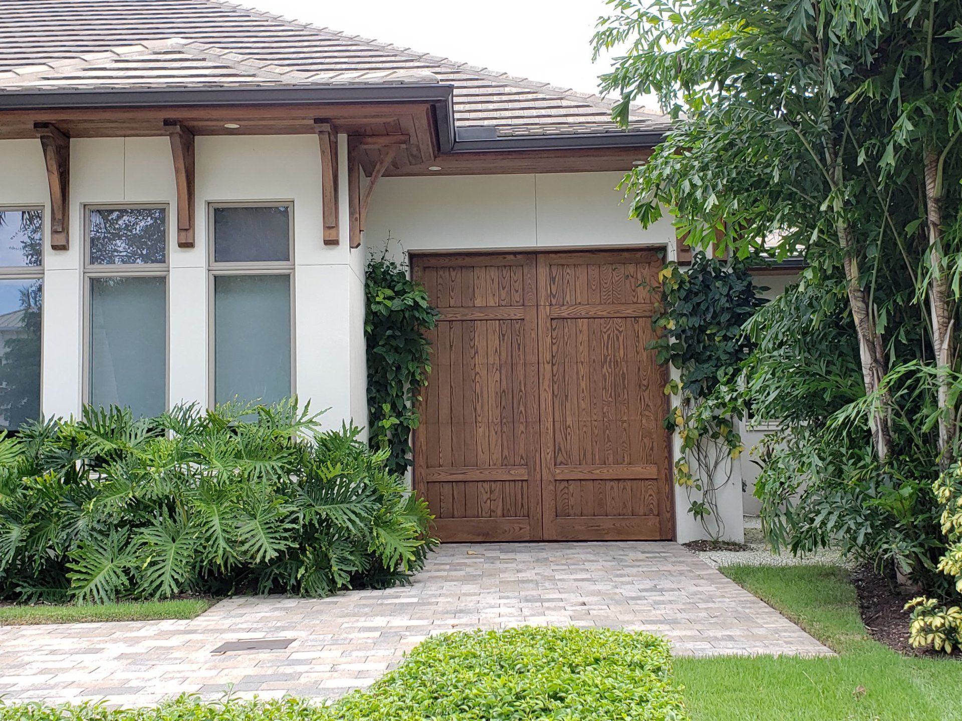 Residential Garage Doors Naples, FL Garage Doors of Naples