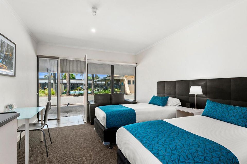 Comfort Inn & Suites Manhattan, Adelaide, Australia | Hotels in Adelaide