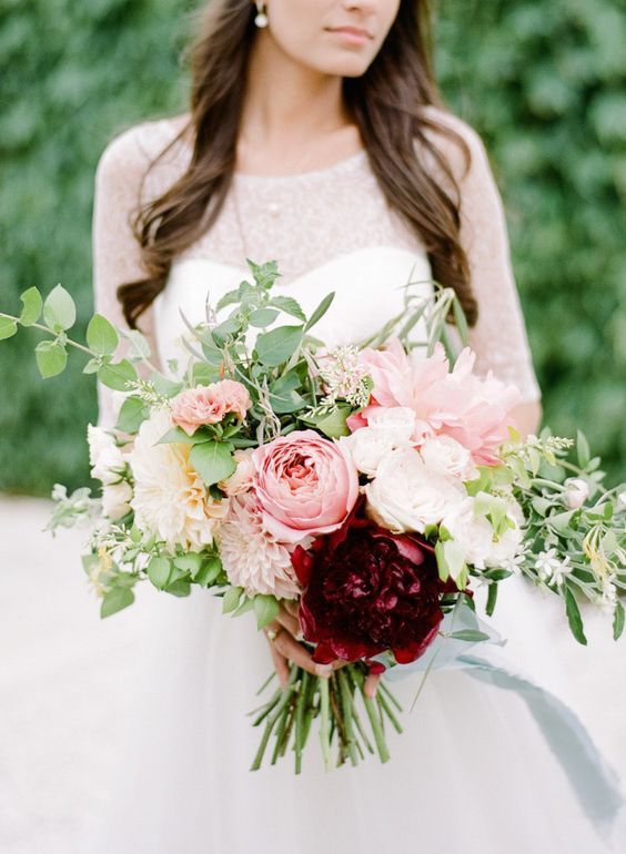 Top 8 Burgundy Wedding Color Palettes You Ll Love Deer Pearl Flowers