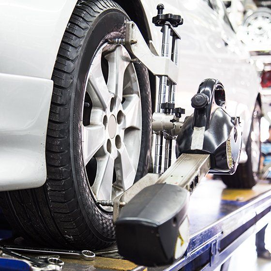 Professional four wheel alignment in Nottingham
