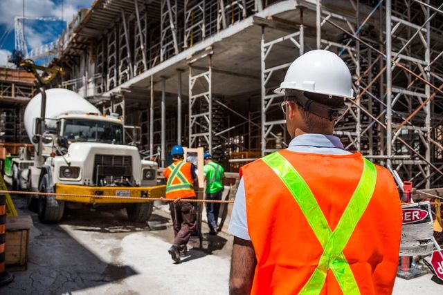 hot weather clothing for construction