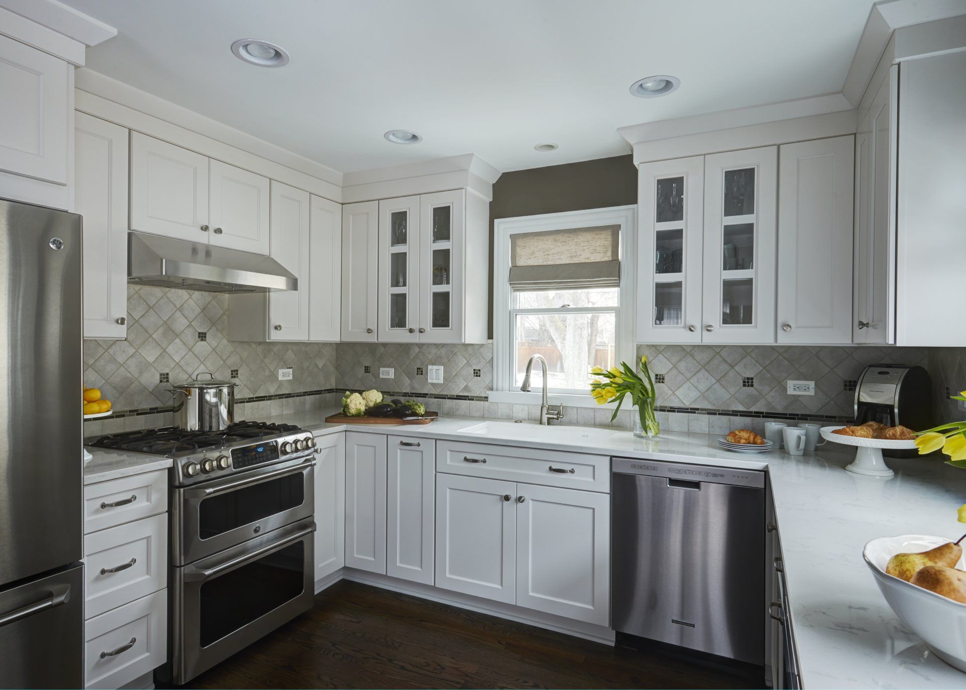 closed kitchen with half glass wall