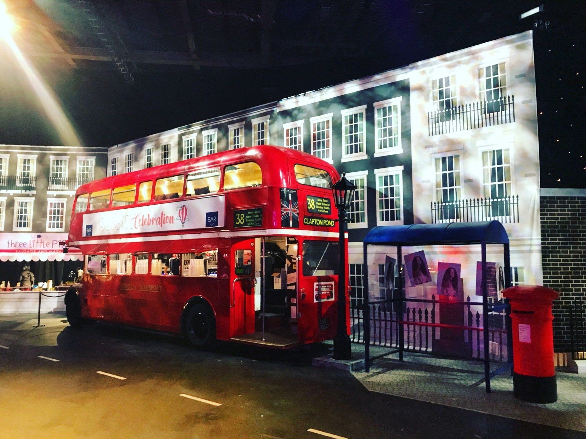 Mobile bus bar hire in Tunbridge Wells, serving the whole UK, including