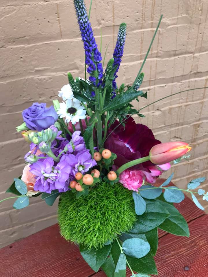 Floral Arrangements Jacksonville, IL Abigail’s Flowers And Gifts